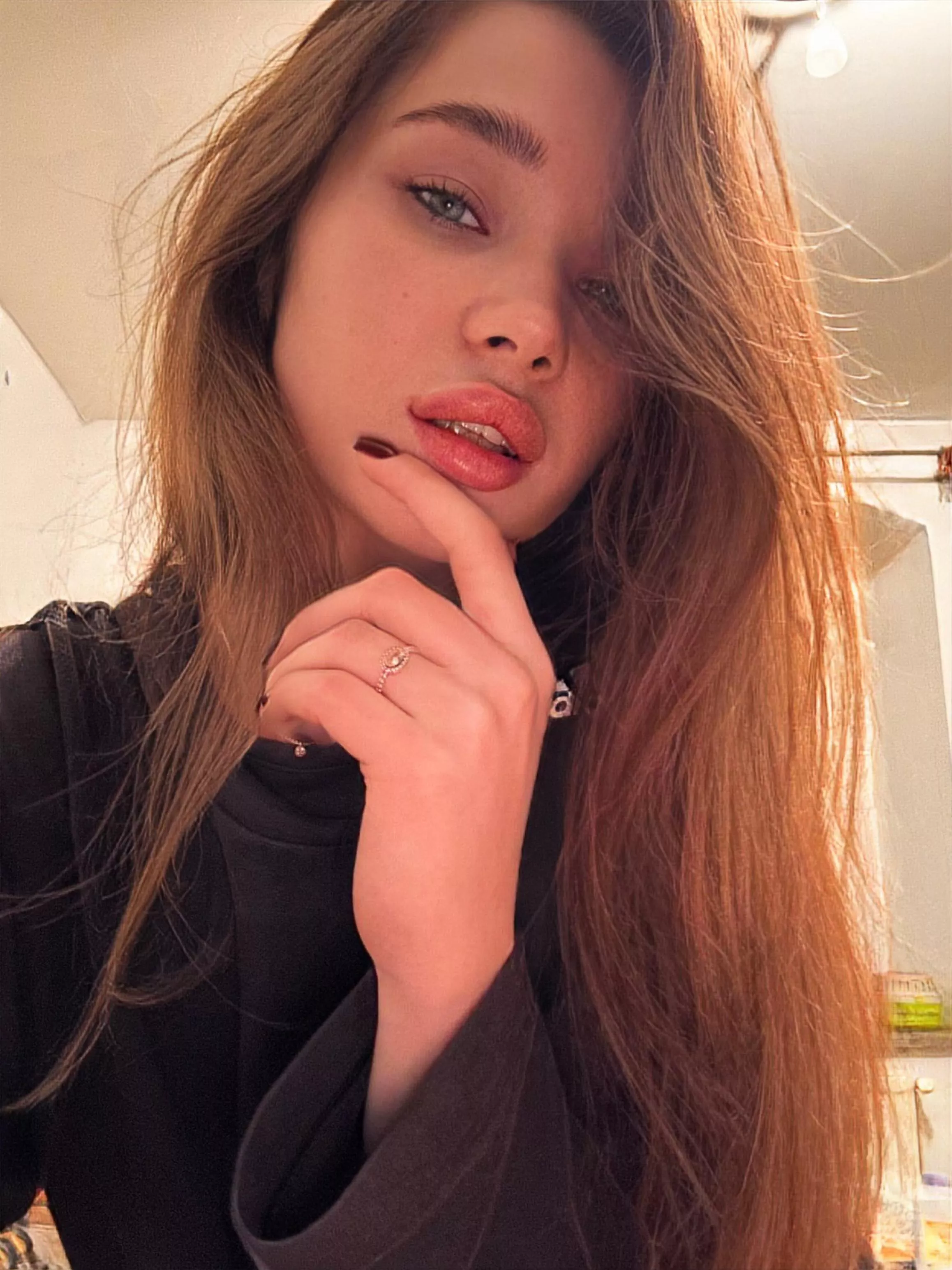 IUTR posted by Valentina-Marie