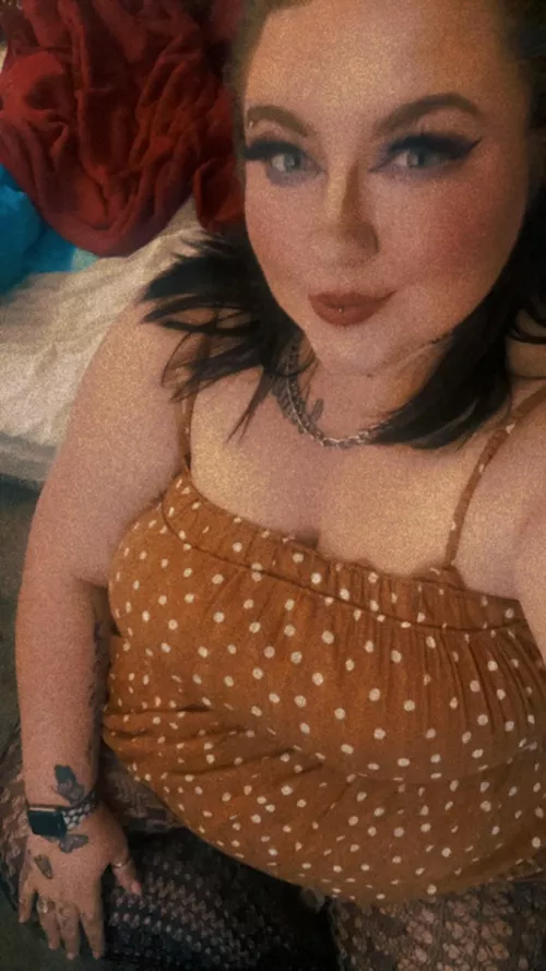 Just a pretty girl needing a facial by thebreezybabe