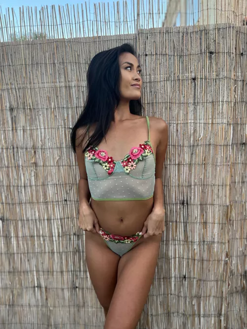 Let me know if my face and flat chest made you smile by sunshinesinaxo