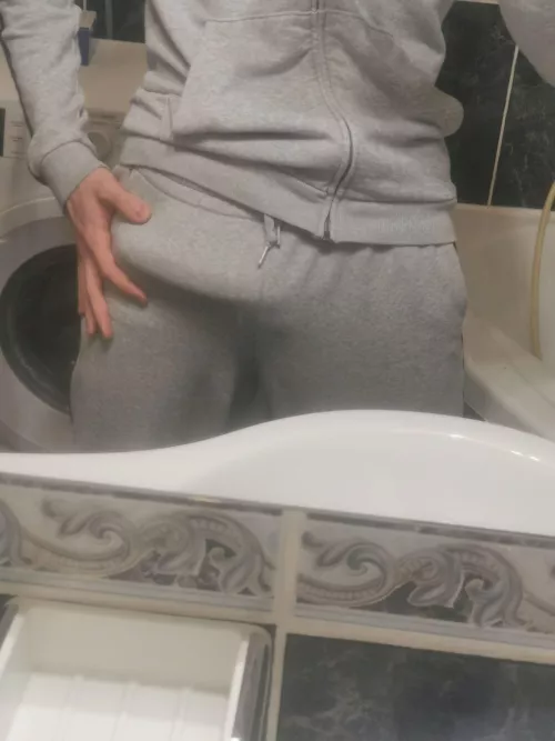 Me when I open reddit: by ShaneTheTwink