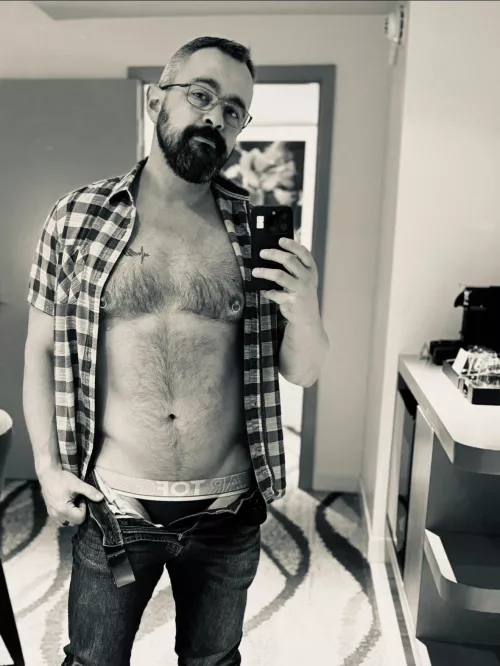 Need a good boy to keep me company. [46] by iowacowboy77