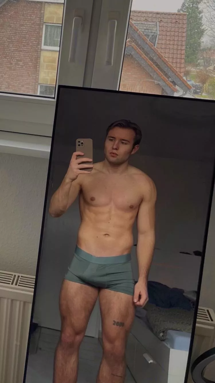 prepare to be amazed and satisfied posted by Moonshotsbenny67