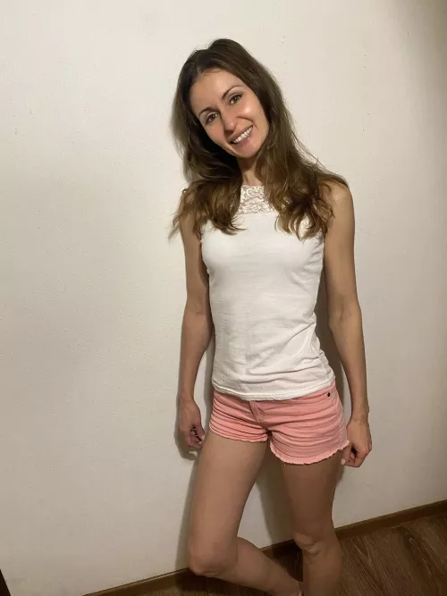 These pink shorts always hug my thighs nicely. by Viki_soul