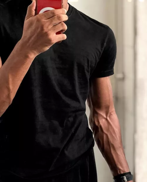 veins that run straight to my heart by mxlten-chxcxlate