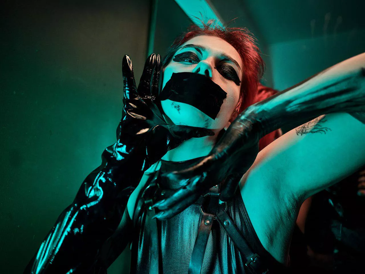 wanna be your mistress posted by aguia_v