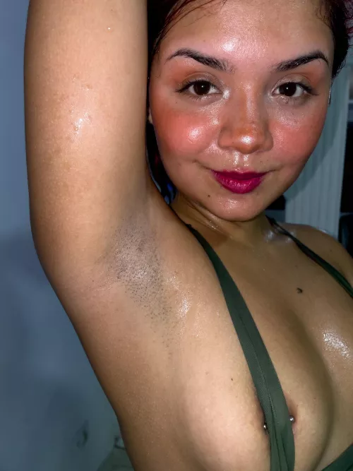 wanna lick it by Yoisnia