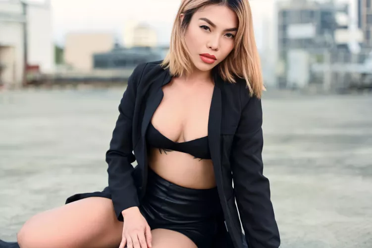 Want the perfect GF experience? Submit your 4pplication today! by essanirvana