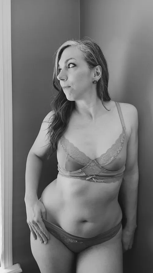 Watching the world by lovelyjx