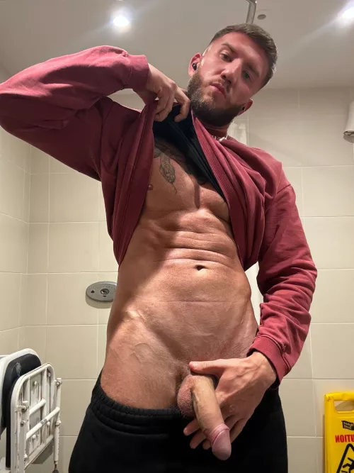 What sexual thought do you have towards me? by onlybigj