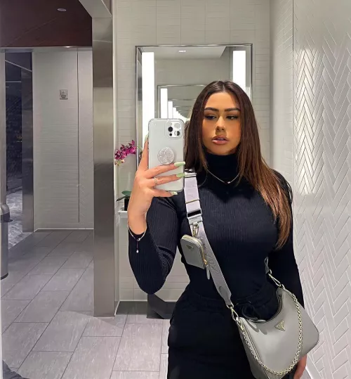 A million dollar bust I hope you like by trixieboo21