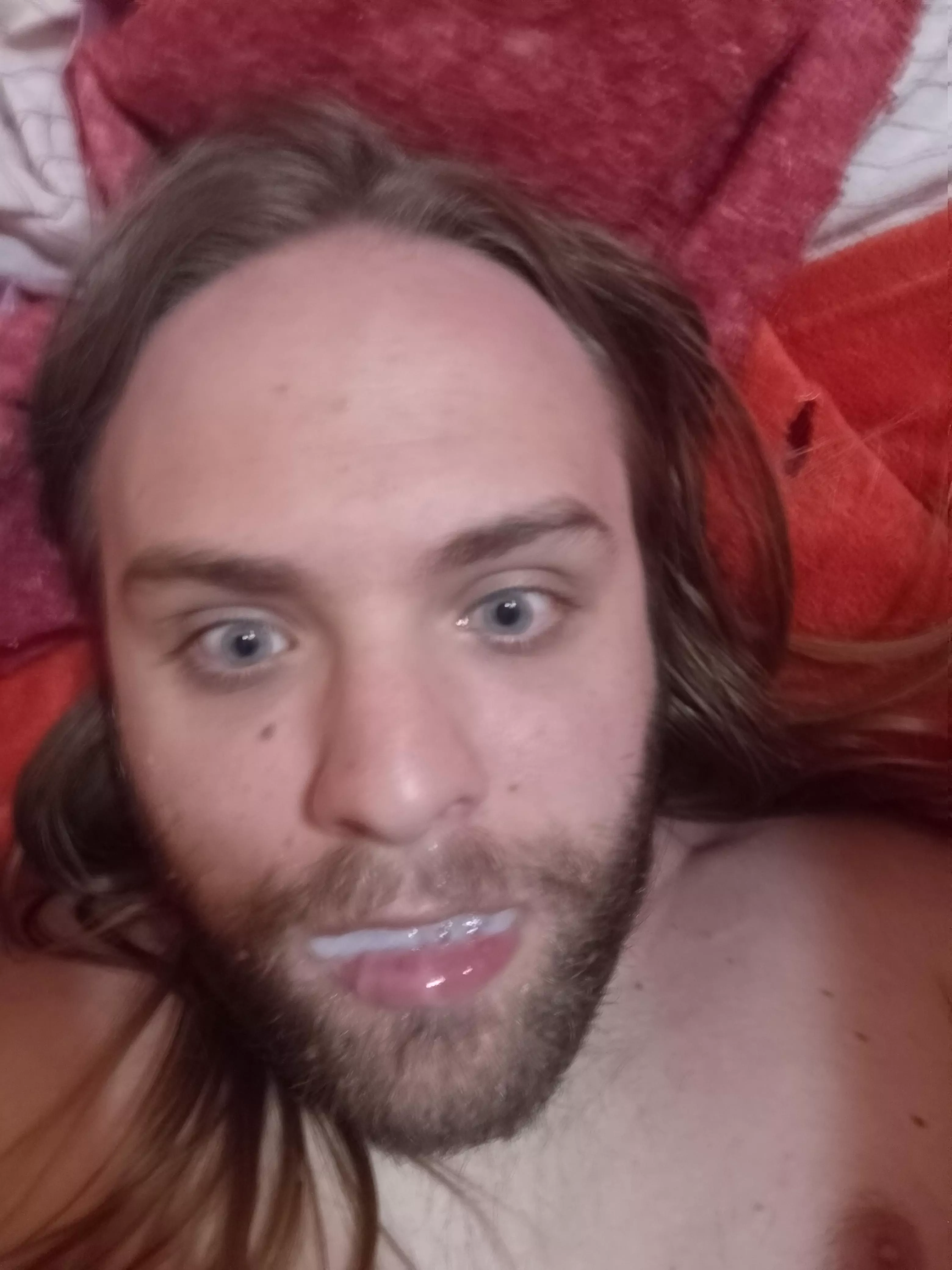 Anyone wanna add yours to my mouth? 🤤 posted by Someblondboy