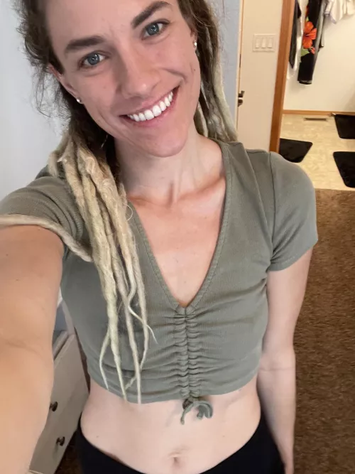 Are people still wearing bras? I thought we were done with that by siennajuneofficial