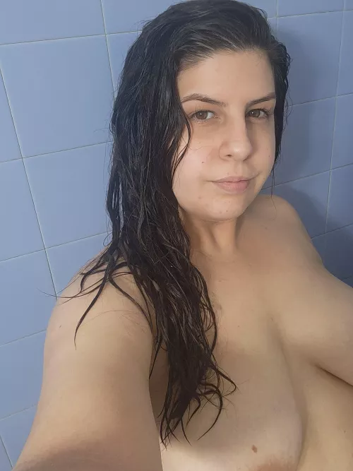 At the shower im hotter by abbysweet_