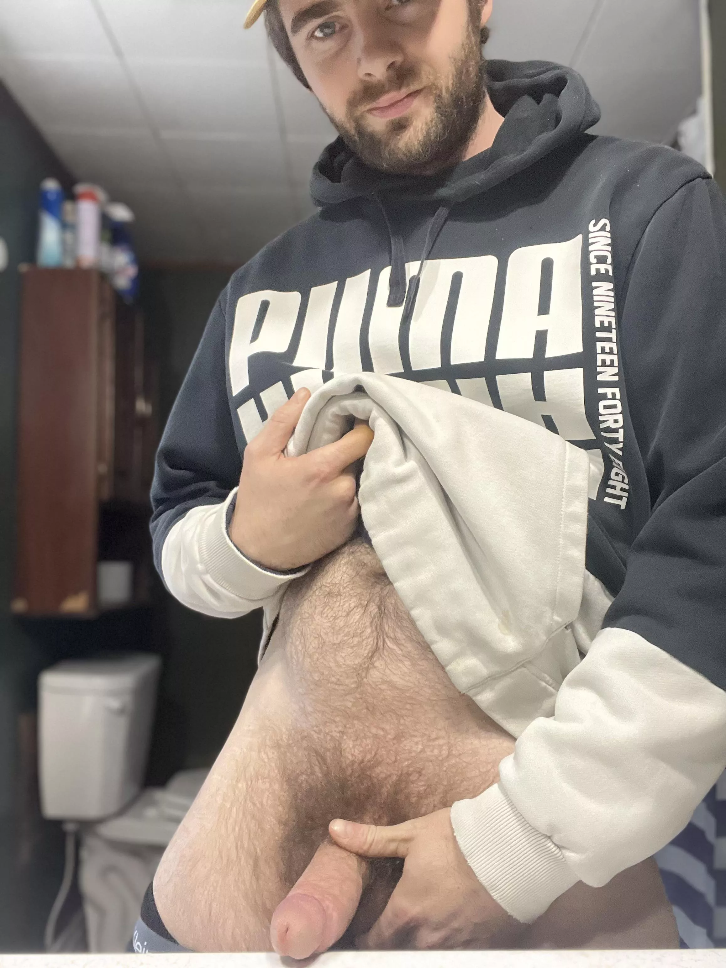 Can I be your sexy otter ? posted by reckersworld