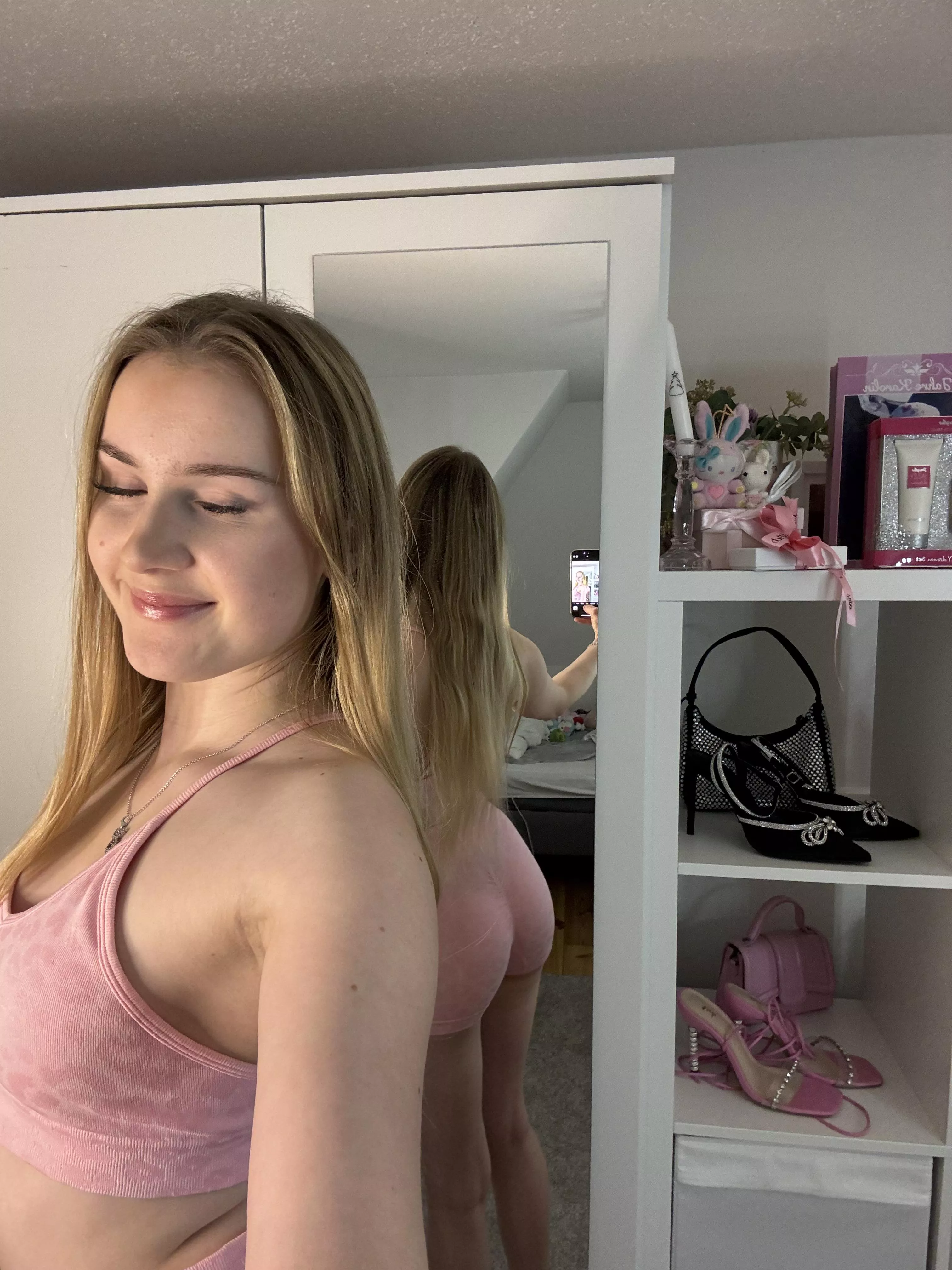 do you like my pump? posted by rosynylone