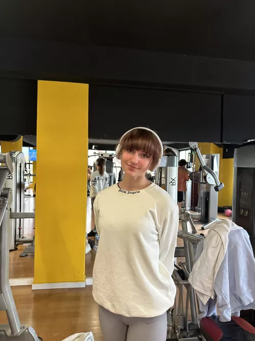 (F) Im so happy!! Started 2 weeks ago with gym and im still going daily :) by j1george