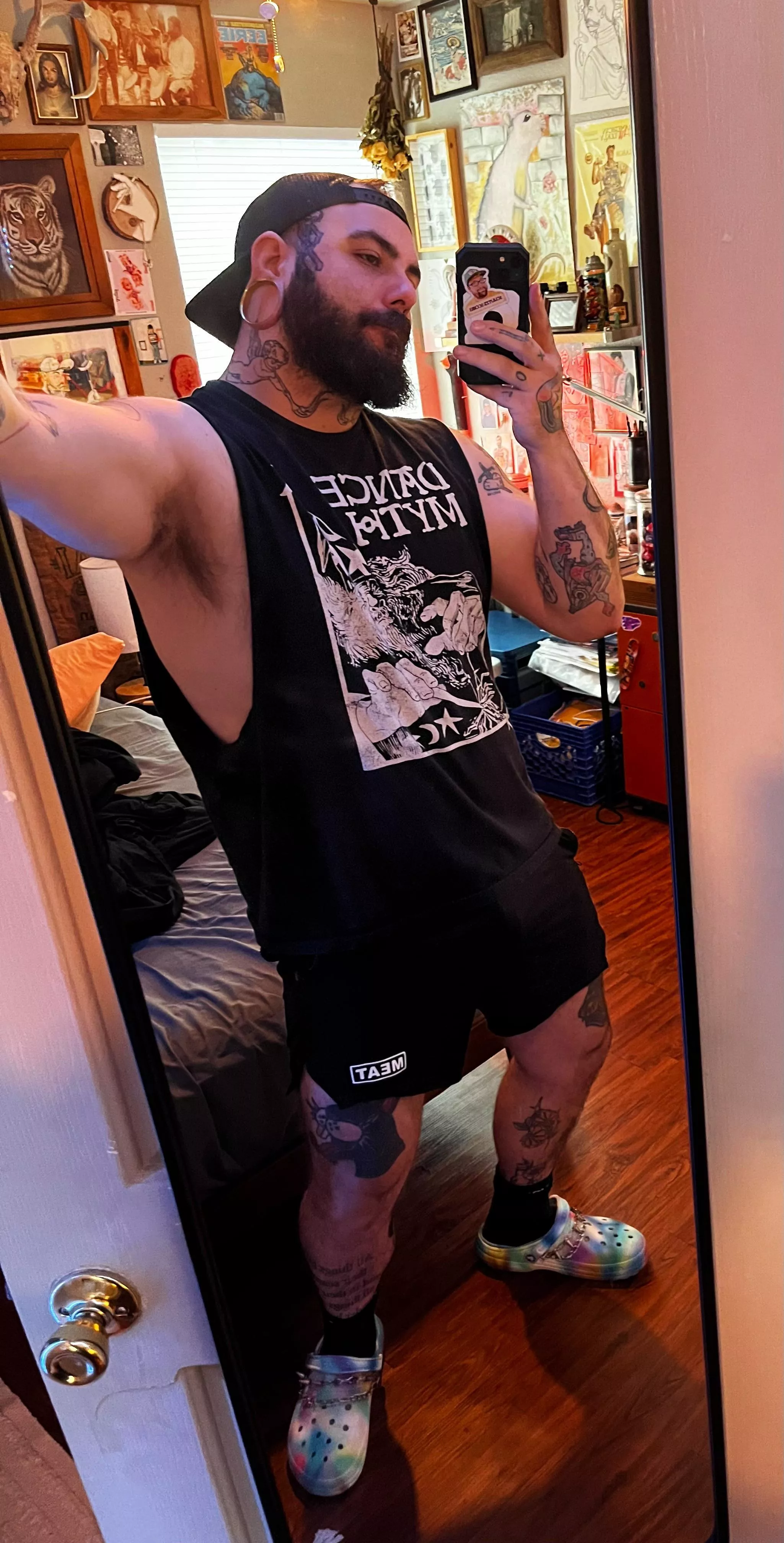 Happy Friday fellas posted by TruffleDad