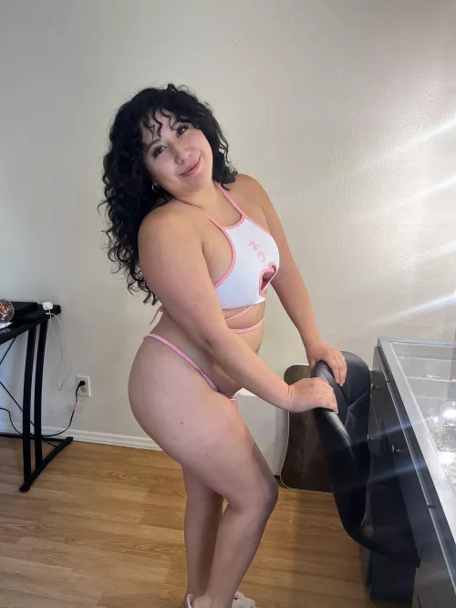 Hope my body make your cock hungry by Passenger-Plain765