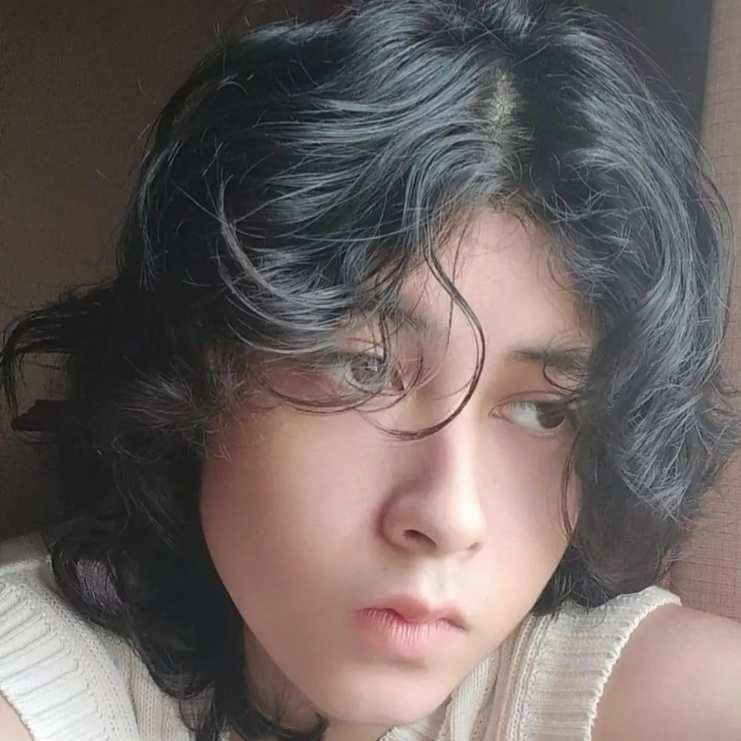 I need a man frfr posted by cruito0