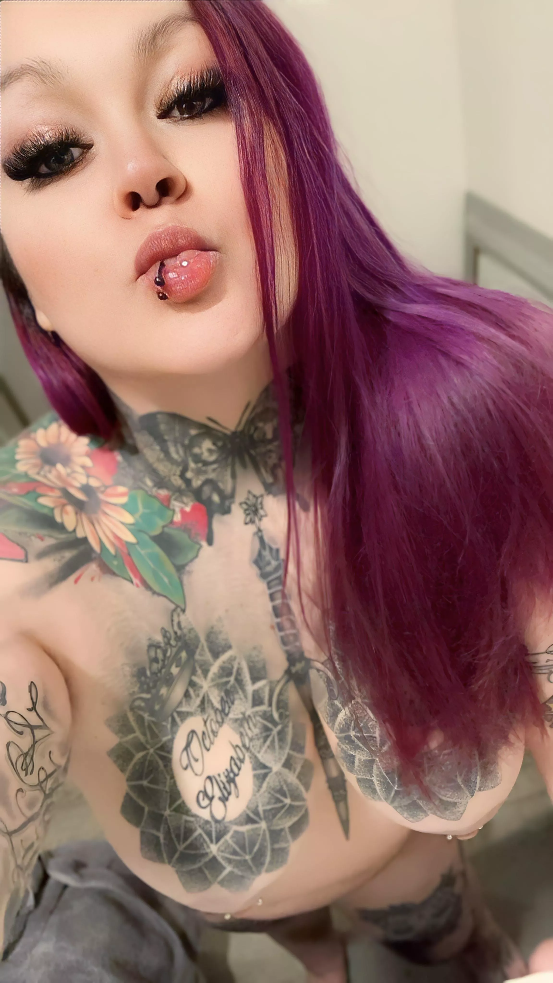 I wanna makeout posted by Brytni_Nikole