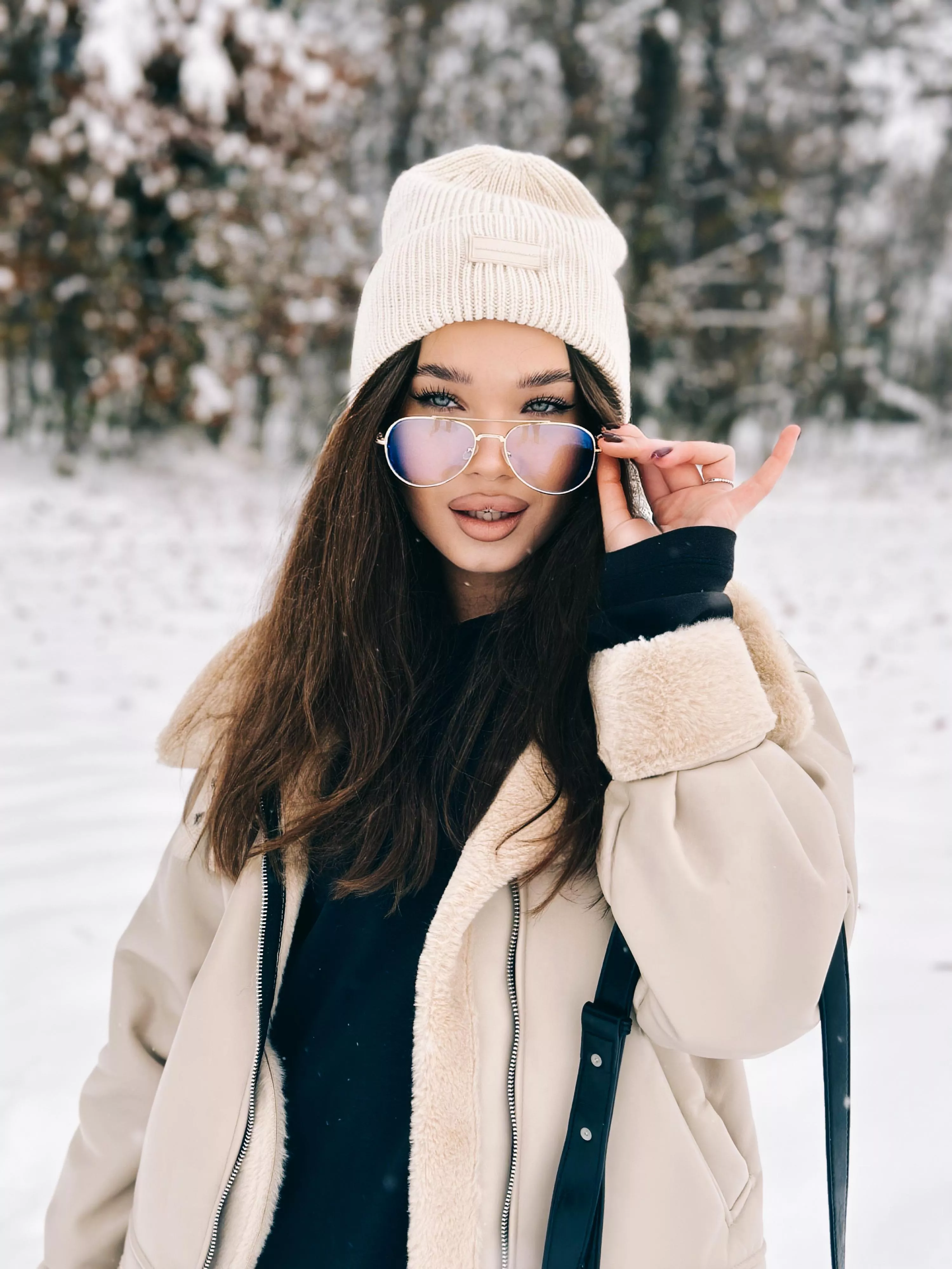 IUTR posted by Valentina-Marie