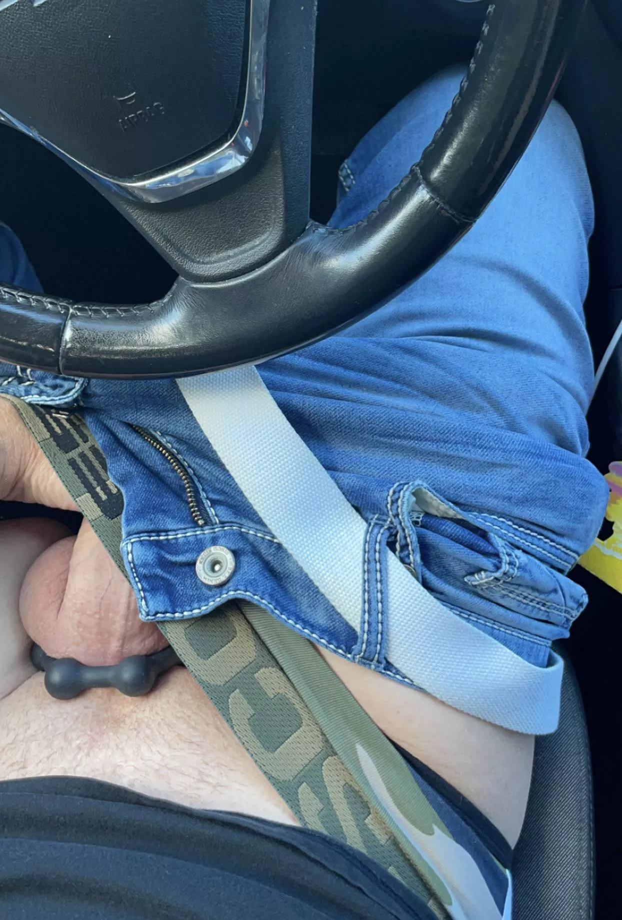 Lunch time cruisin’ posted by Slazeng716