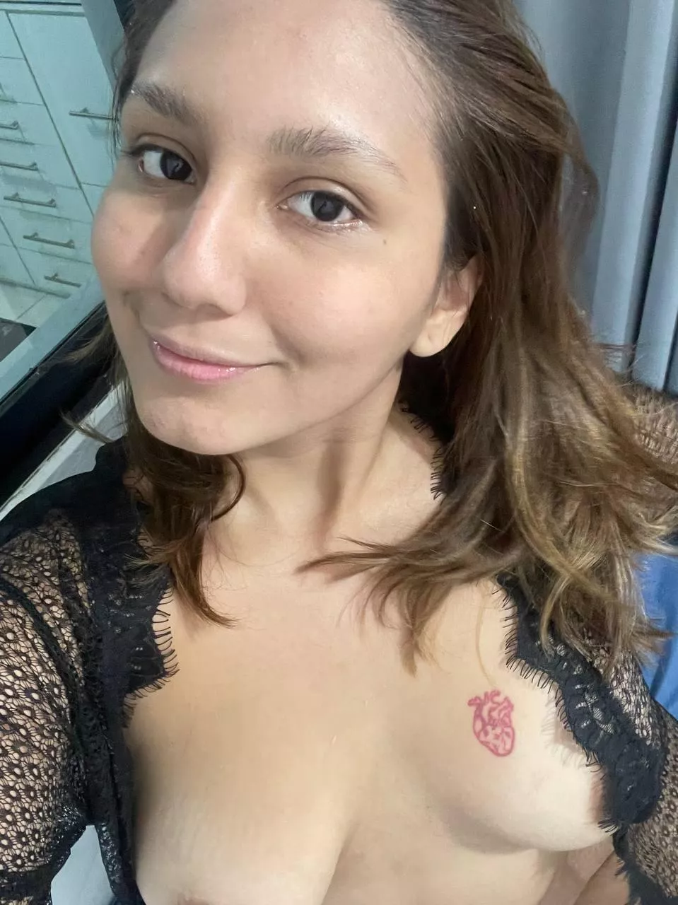 Morning ))) Grab me and drag me to bed posted by Outside_Dinner91