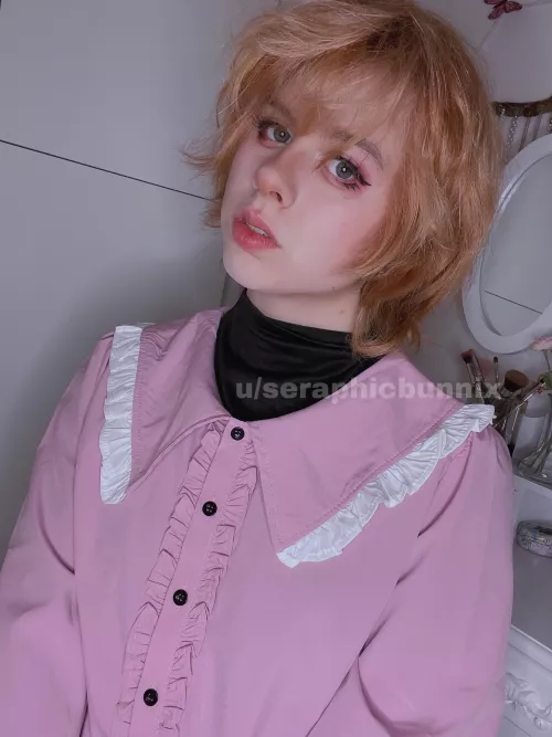 Not sure if this color suits me by seraphicbunnix