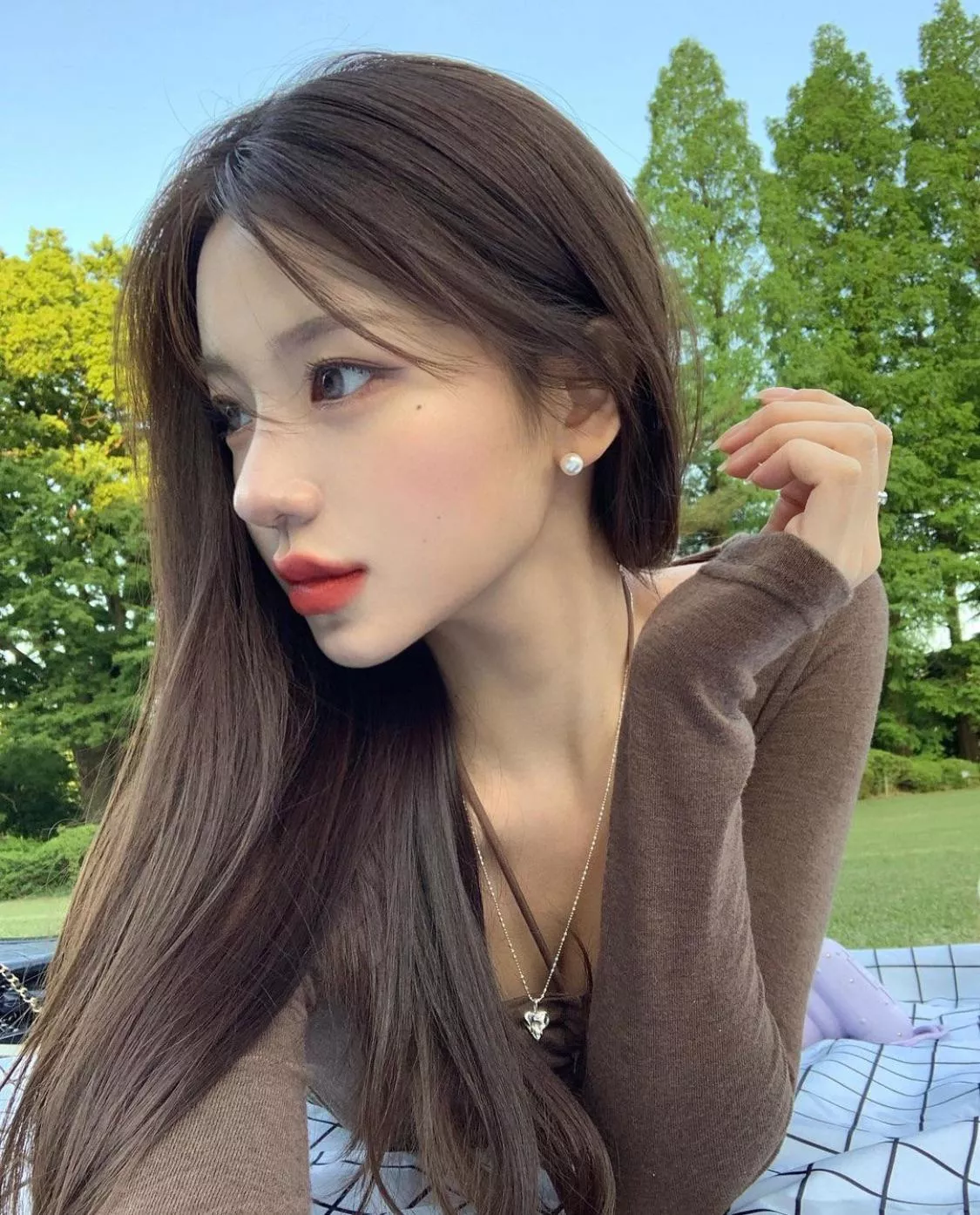 Picnic 🧺 posted by AERO-WAVE