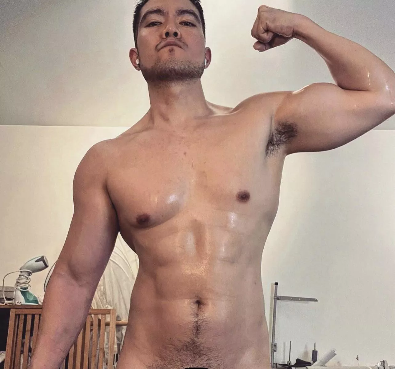 Sniff this pit? posted by girthyvvang