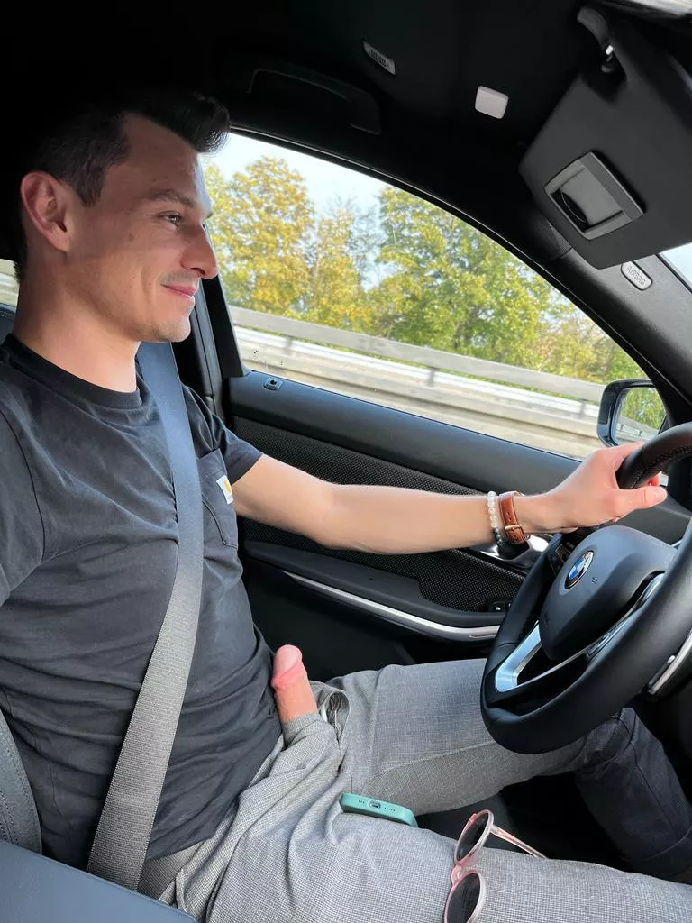 The way I like driving the most 😎 posted by phibln