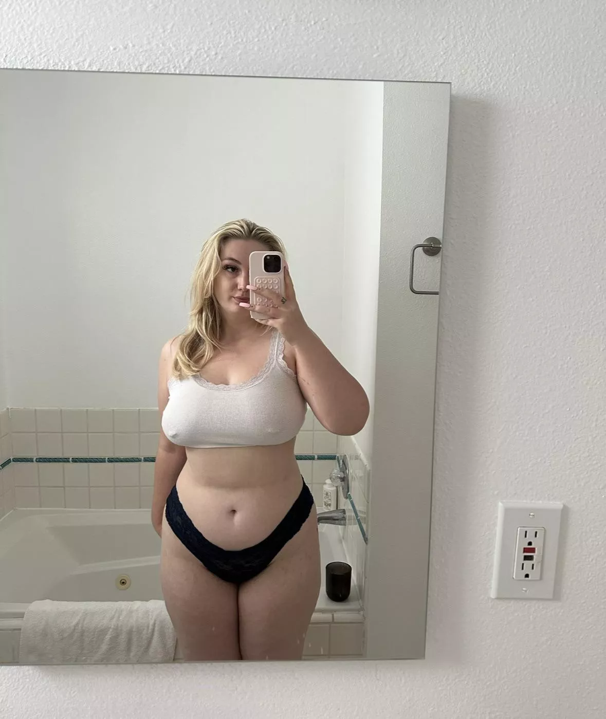 Thick all over posted by rubythestallion