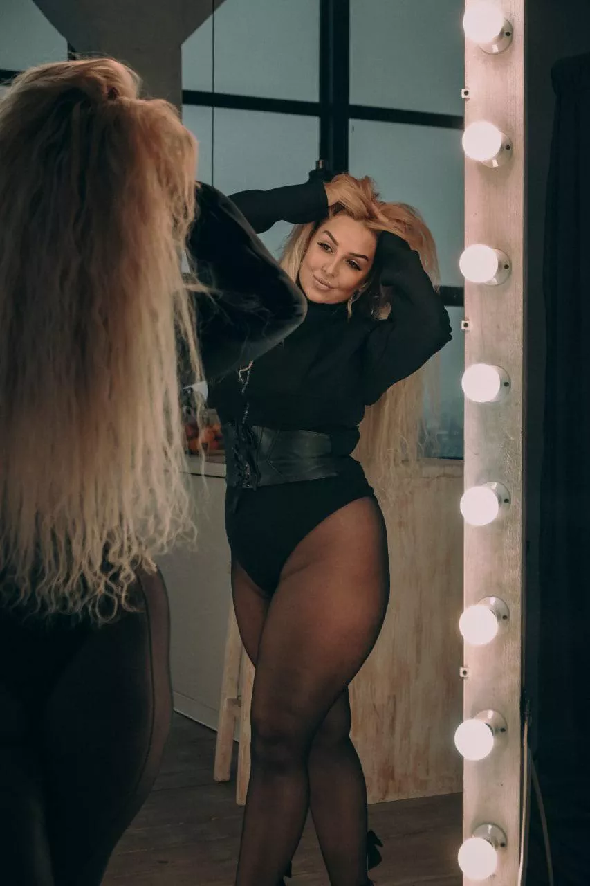 Total black today posted by MariaRichii