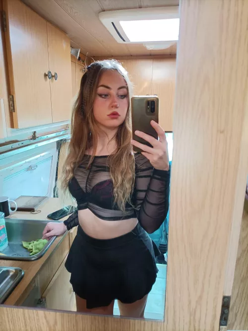 Wana chat? I'd love to be naughty with you 🥰 sub for only $5 to see 🌸💦 by Laslibreschicas