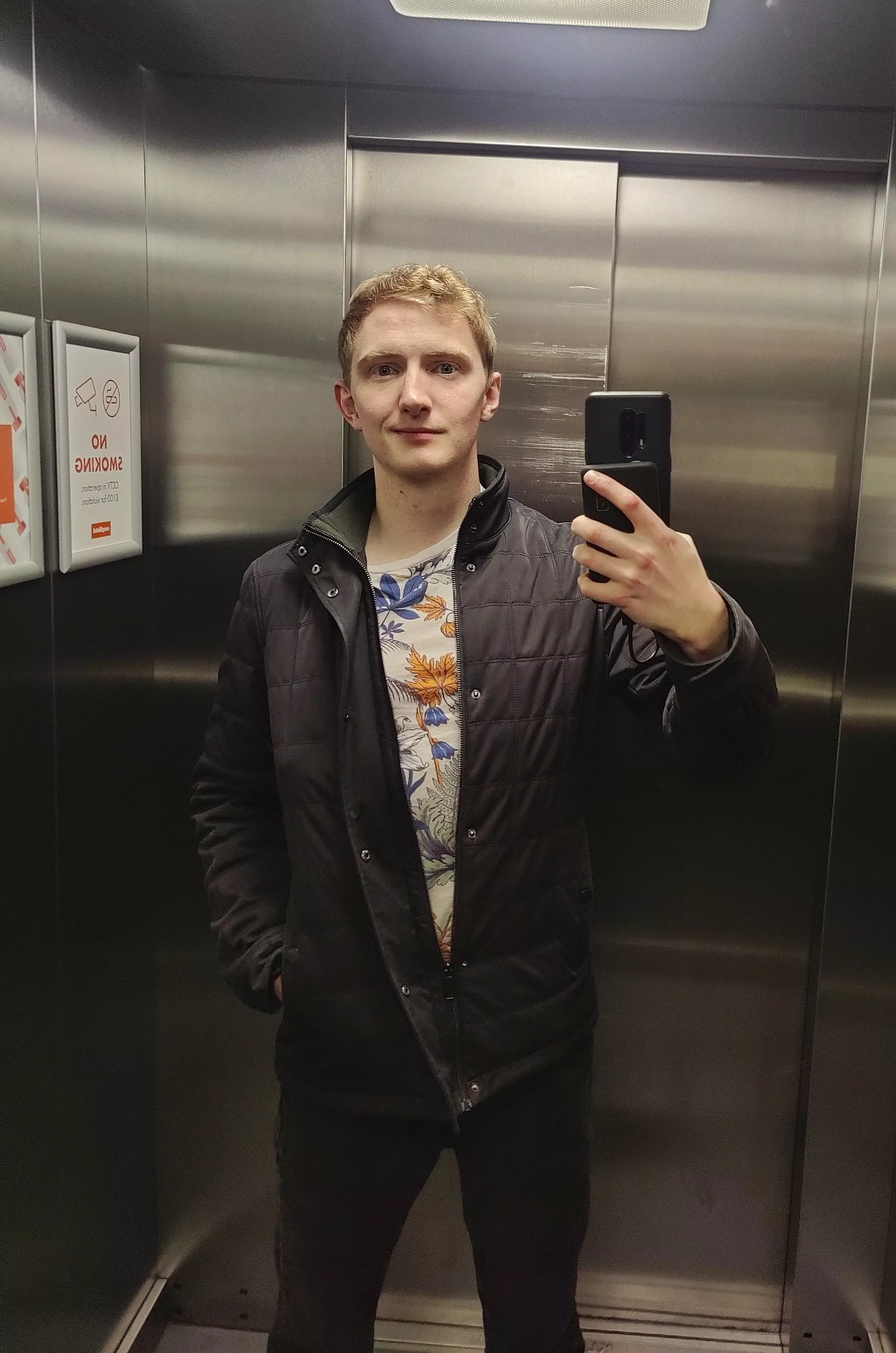 Was on my way out and the elevator lighting was kind to me for once ✨ posted by Atomlad360