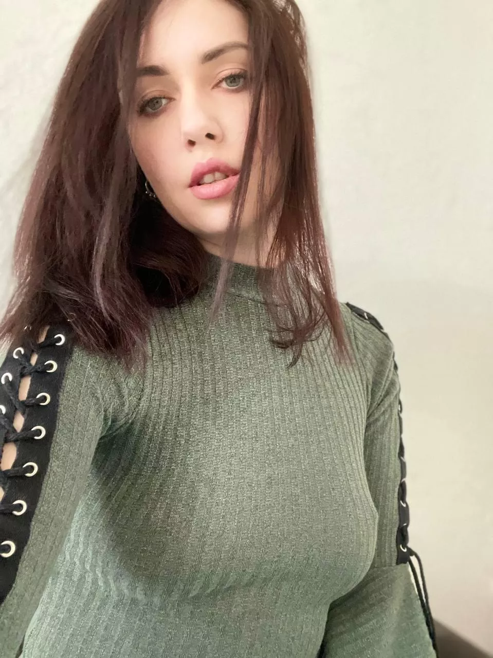 What a positive effect a girl's mood has on her when there are no extra things lol posted by mariy_love