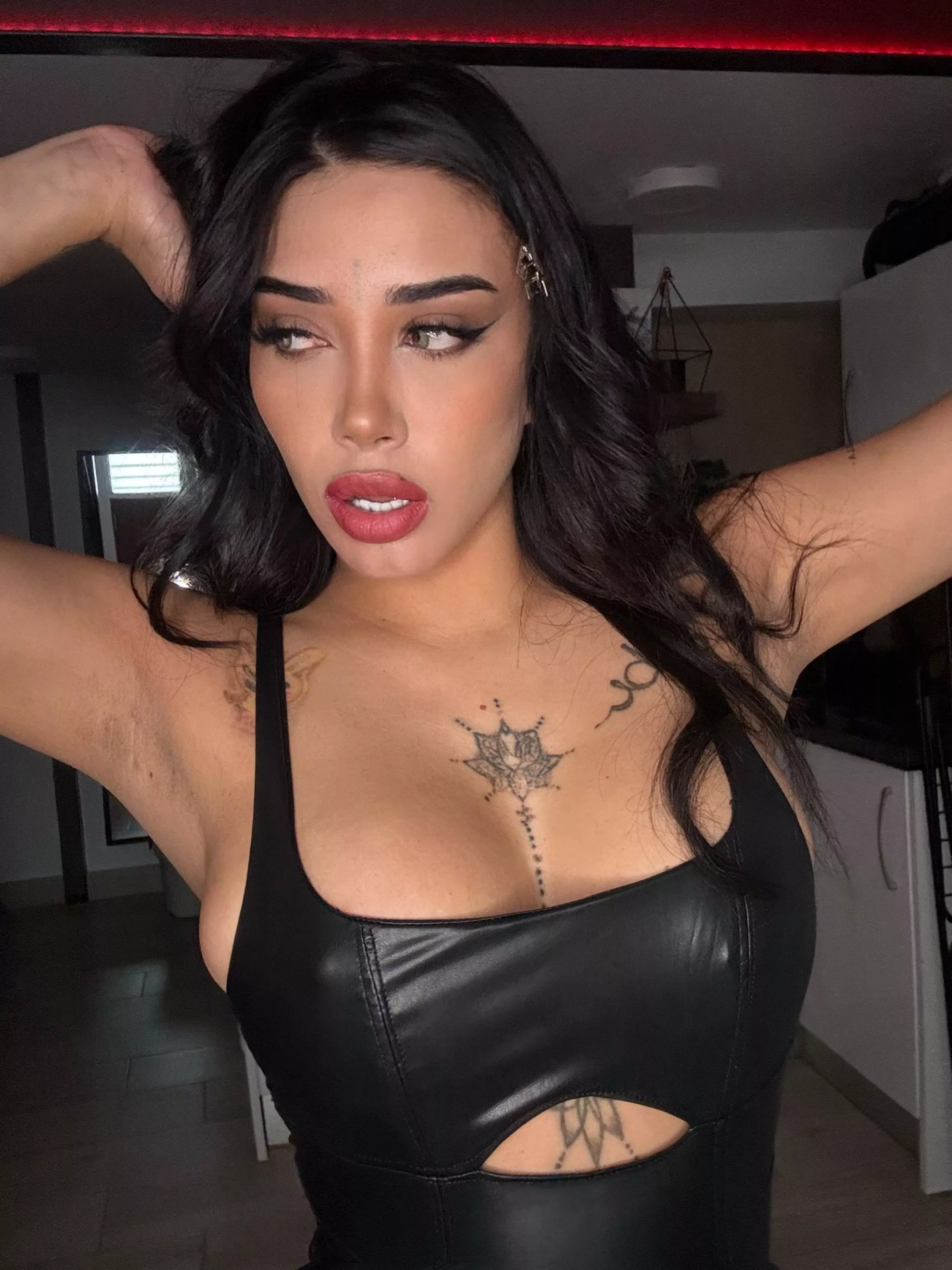 Are you as turned on by that latex as I am? posted by TheDigitalLifeblood