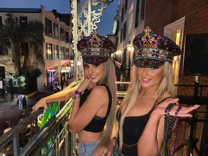 Blonde Babes by wakkaffx2