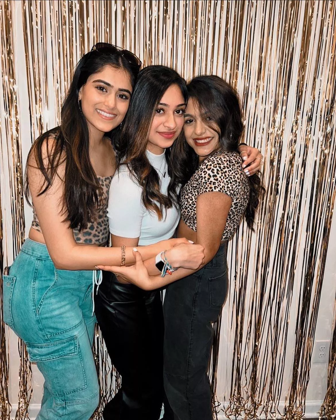 Brown girls posted by Mysterious-Green-538