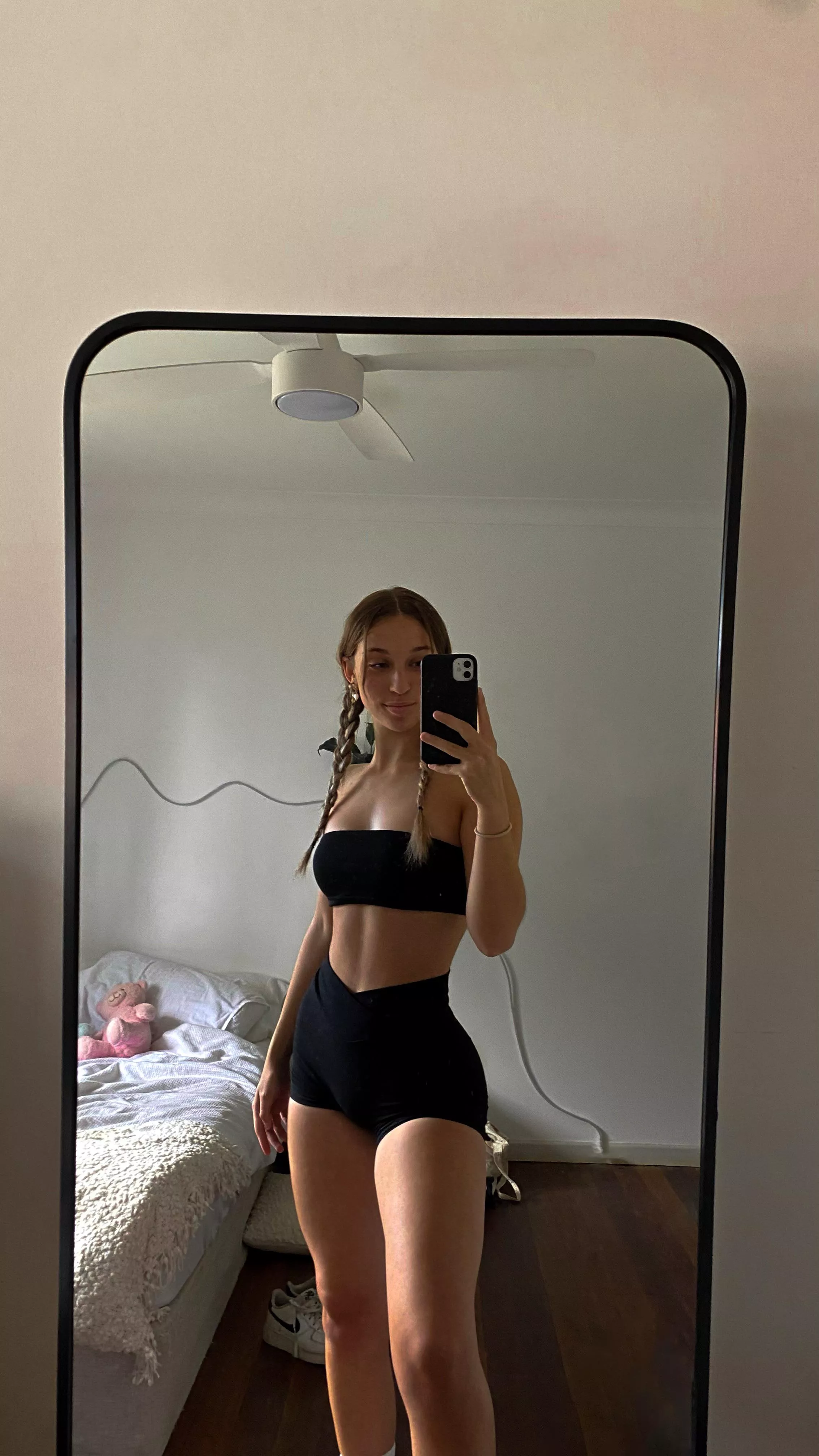 Do you like my gym fit posted by indyraeofficial