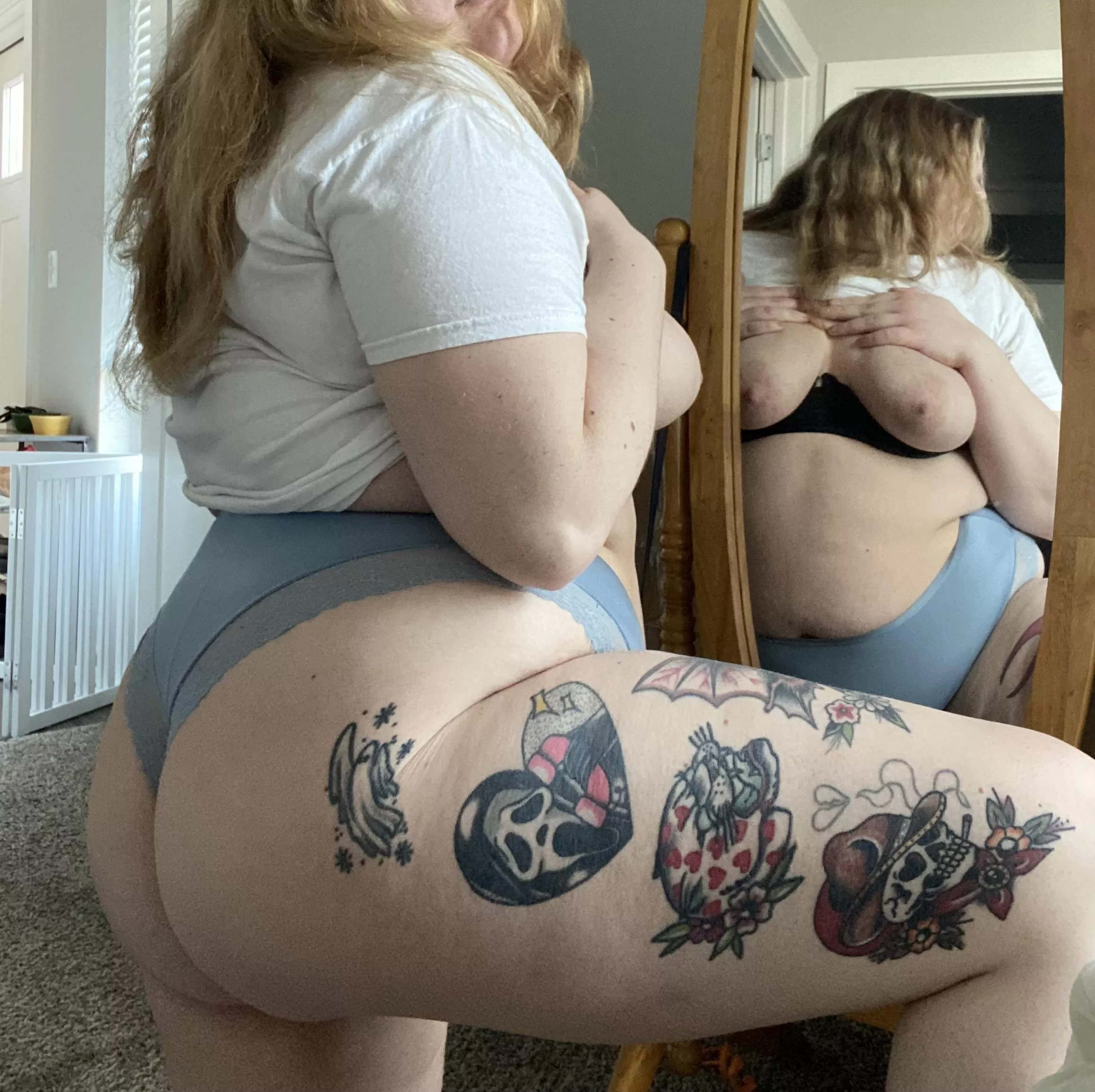 Don't be shy say hi posted by Ljnymph