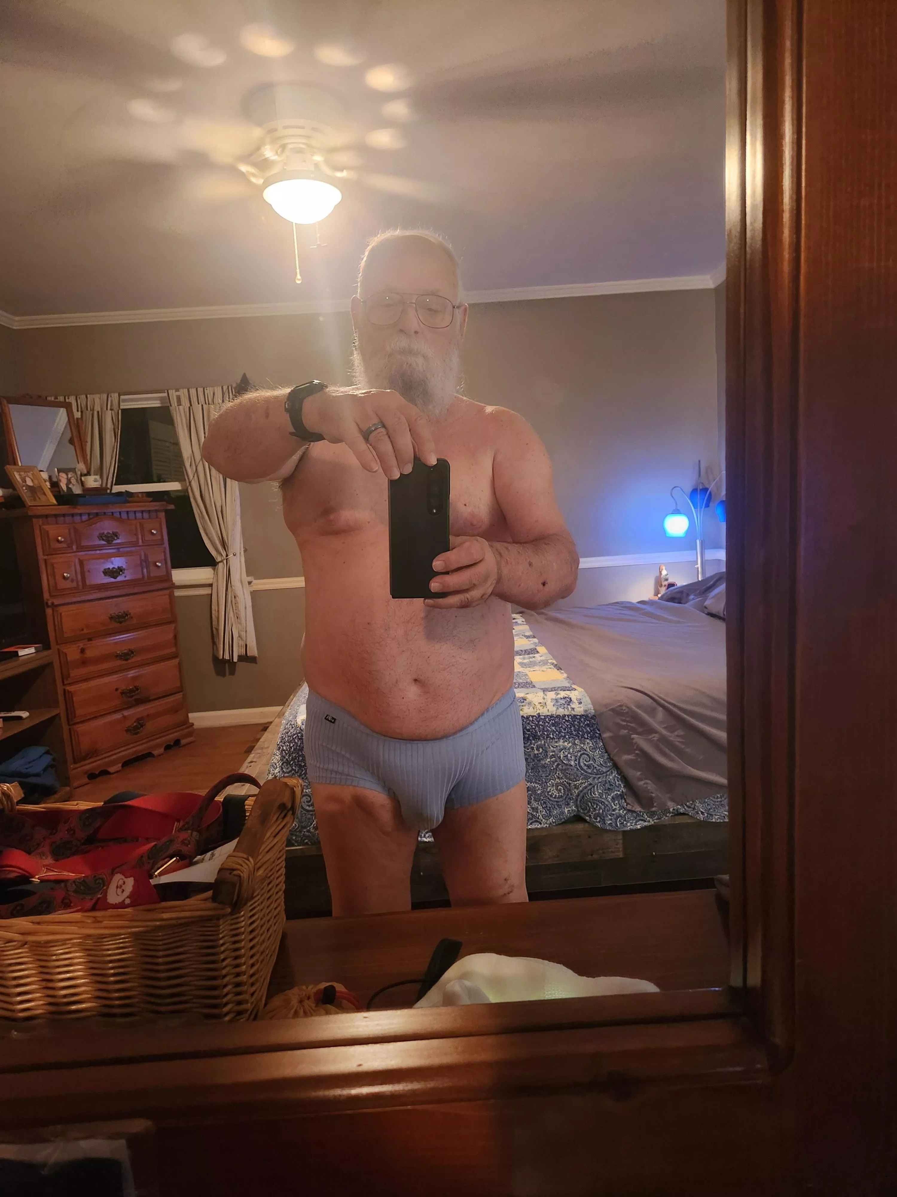 First time poster be Kind posted by Fit-Island2747