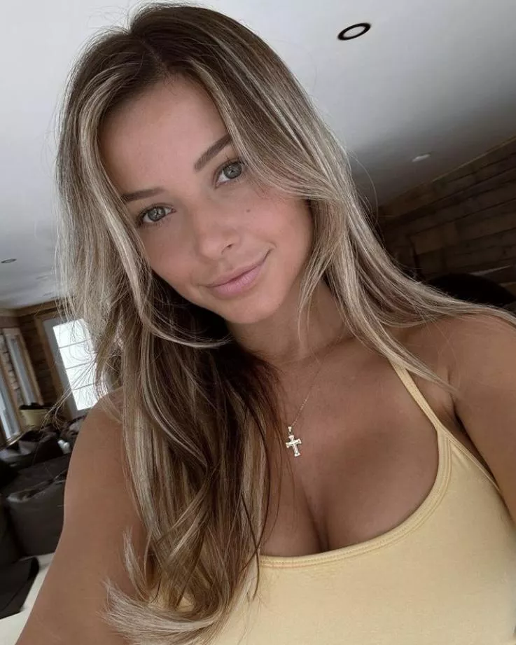 Franceska Fournier posted by ThisActuator3213