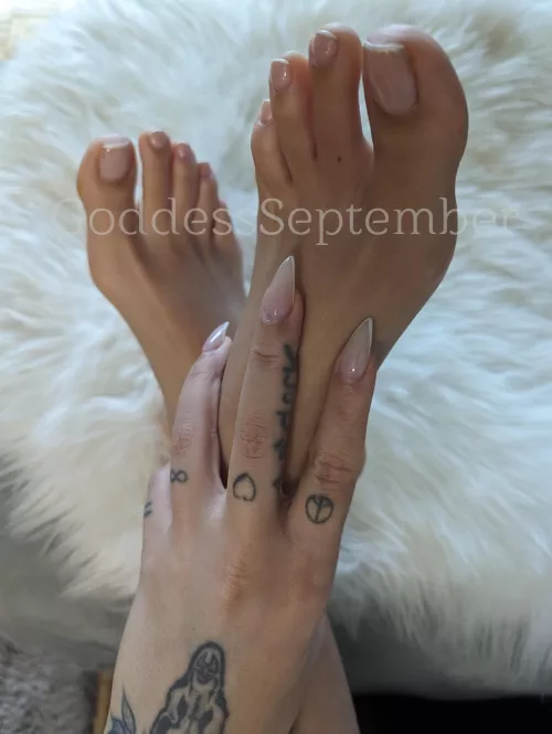 French tips make you weak by GoddessSeptember