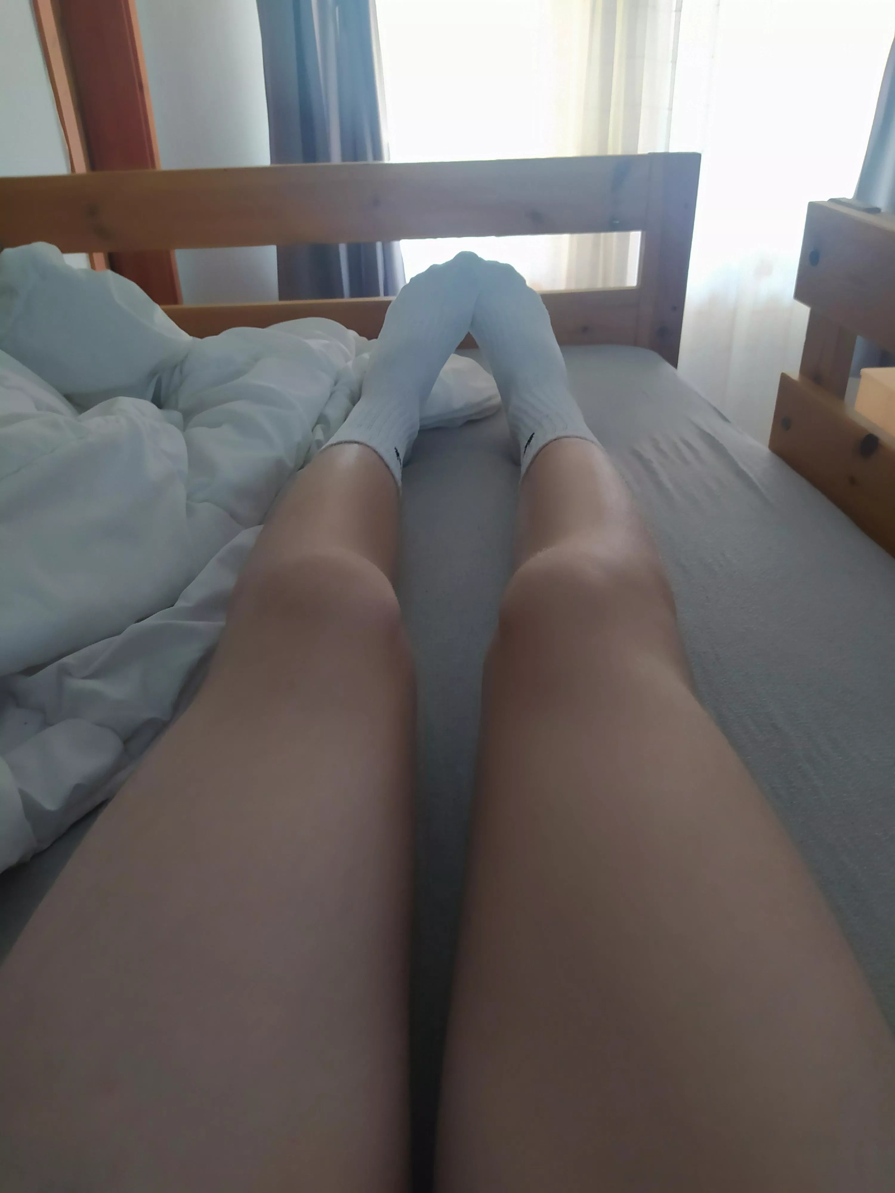 Freshly shaved legs😻 posted by Tiny_bunny0