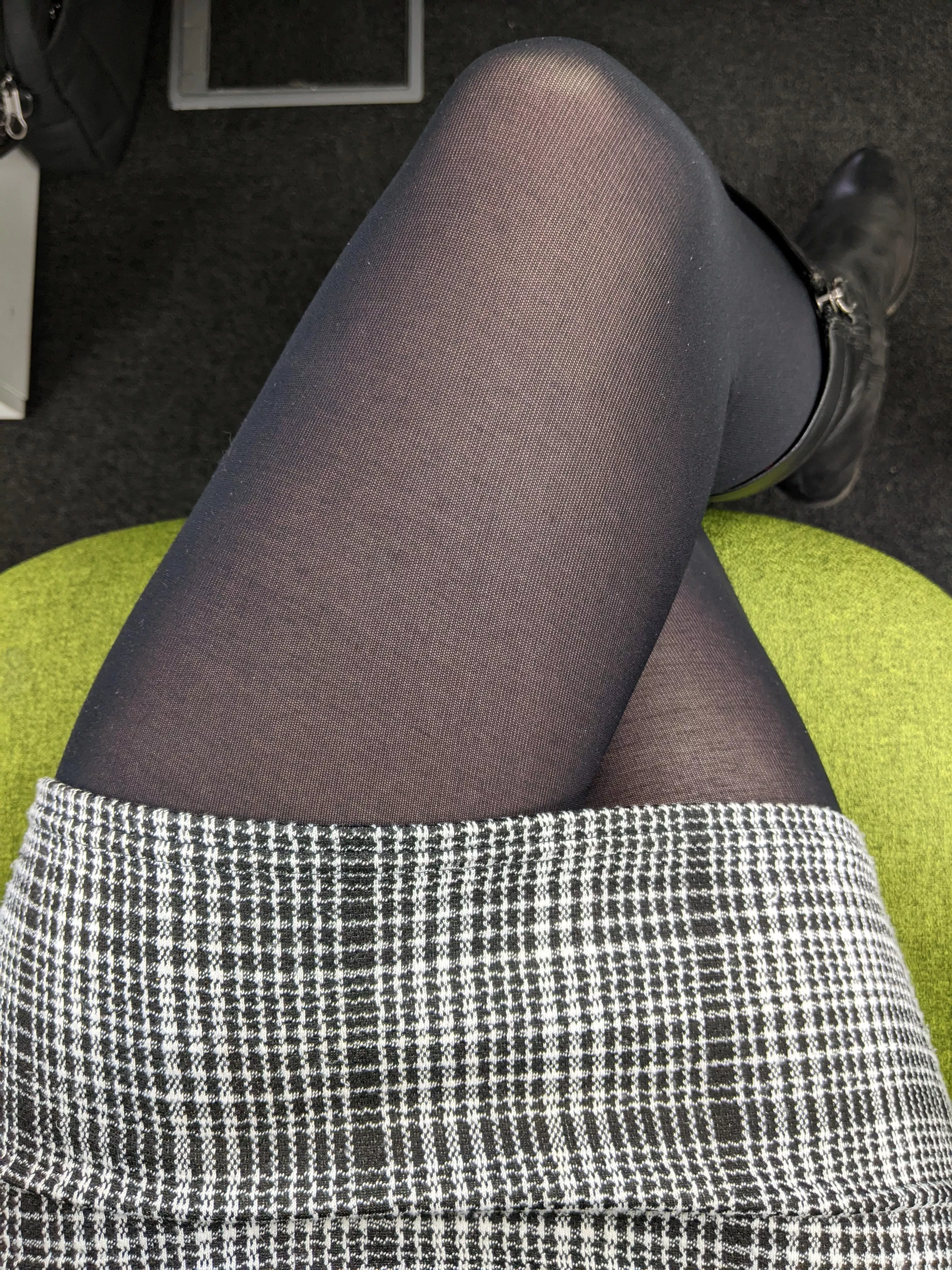 Happy Monday, friends posted by lonely_chameleon_