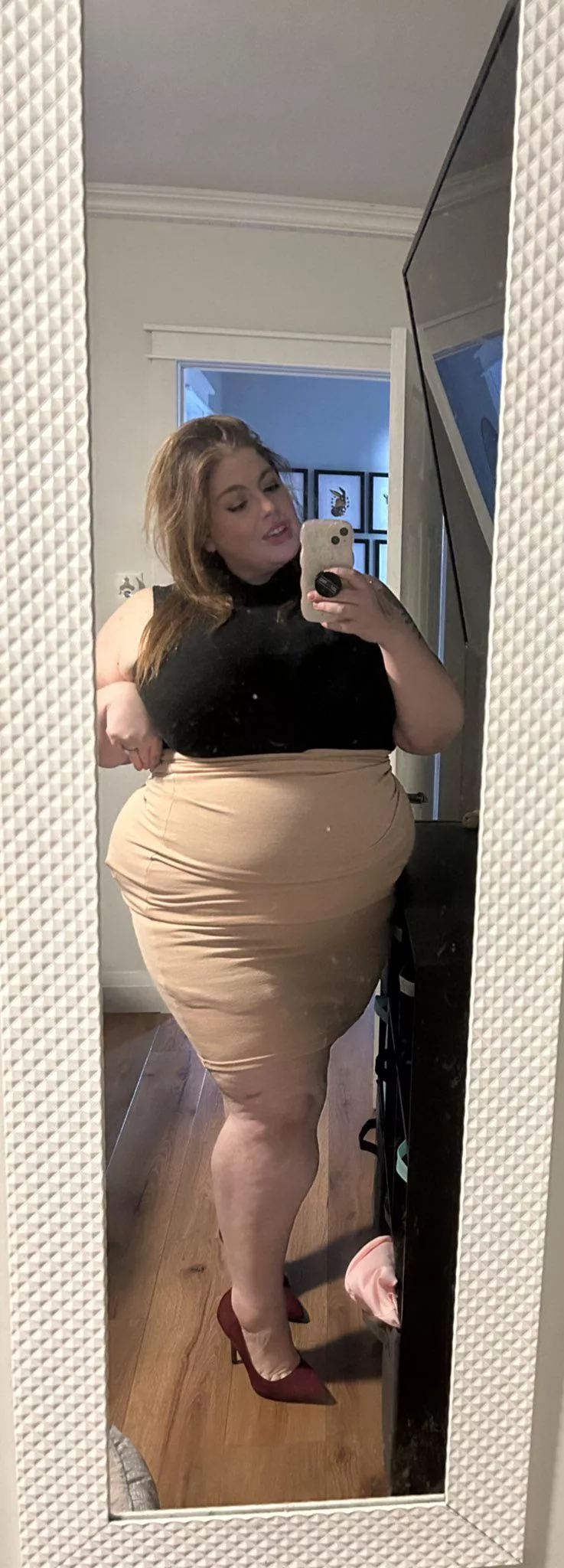 Happy Monday, y’all posted by massivemegan