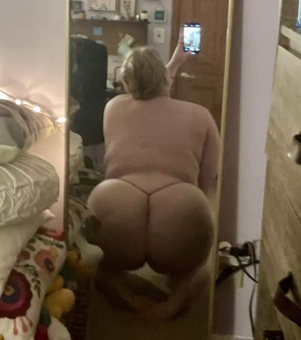 how's my ass look in these? posted by retiredemo69