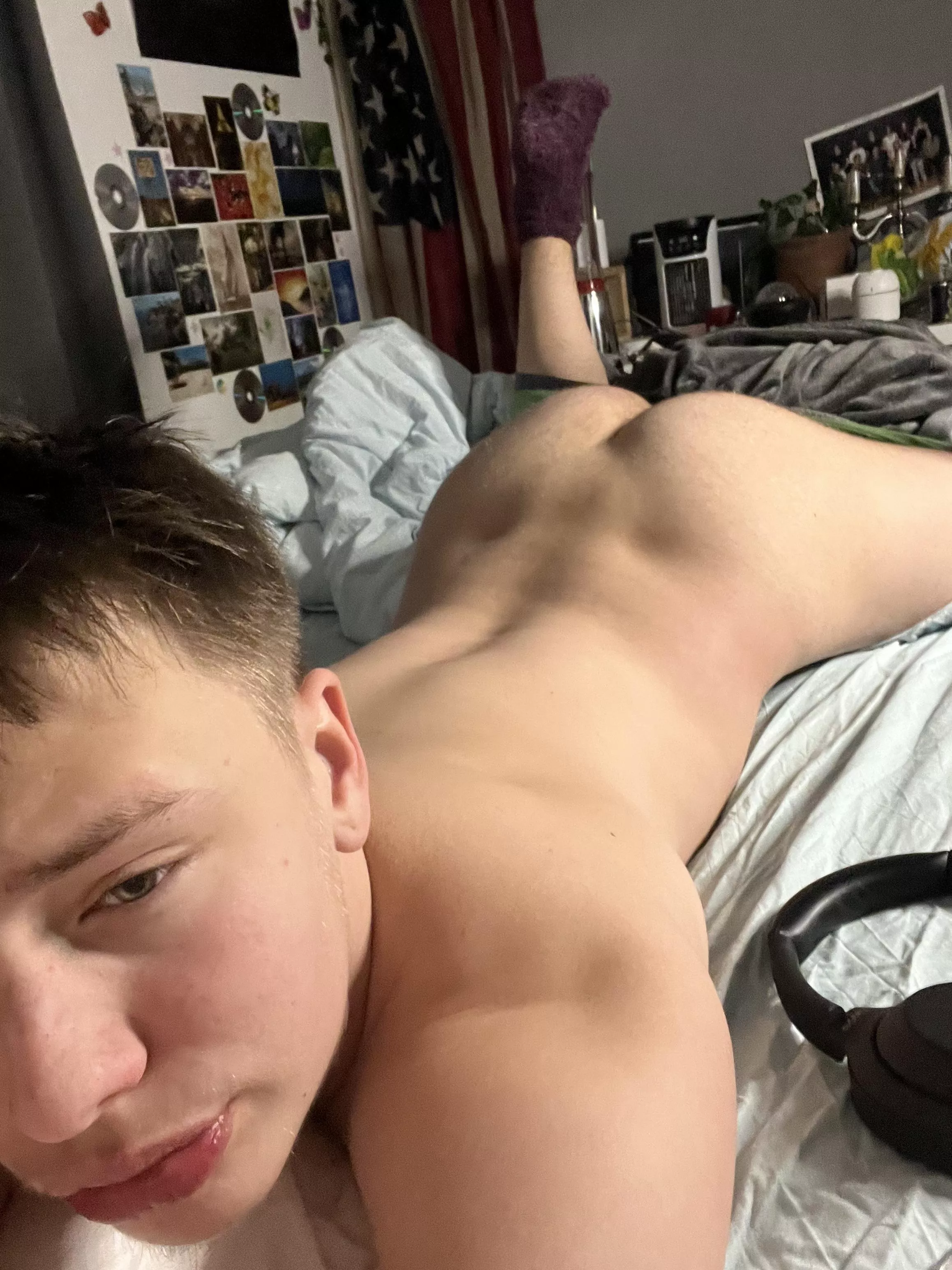 I heard a rumor that you like tight round butts😳 posted by Jessdudez