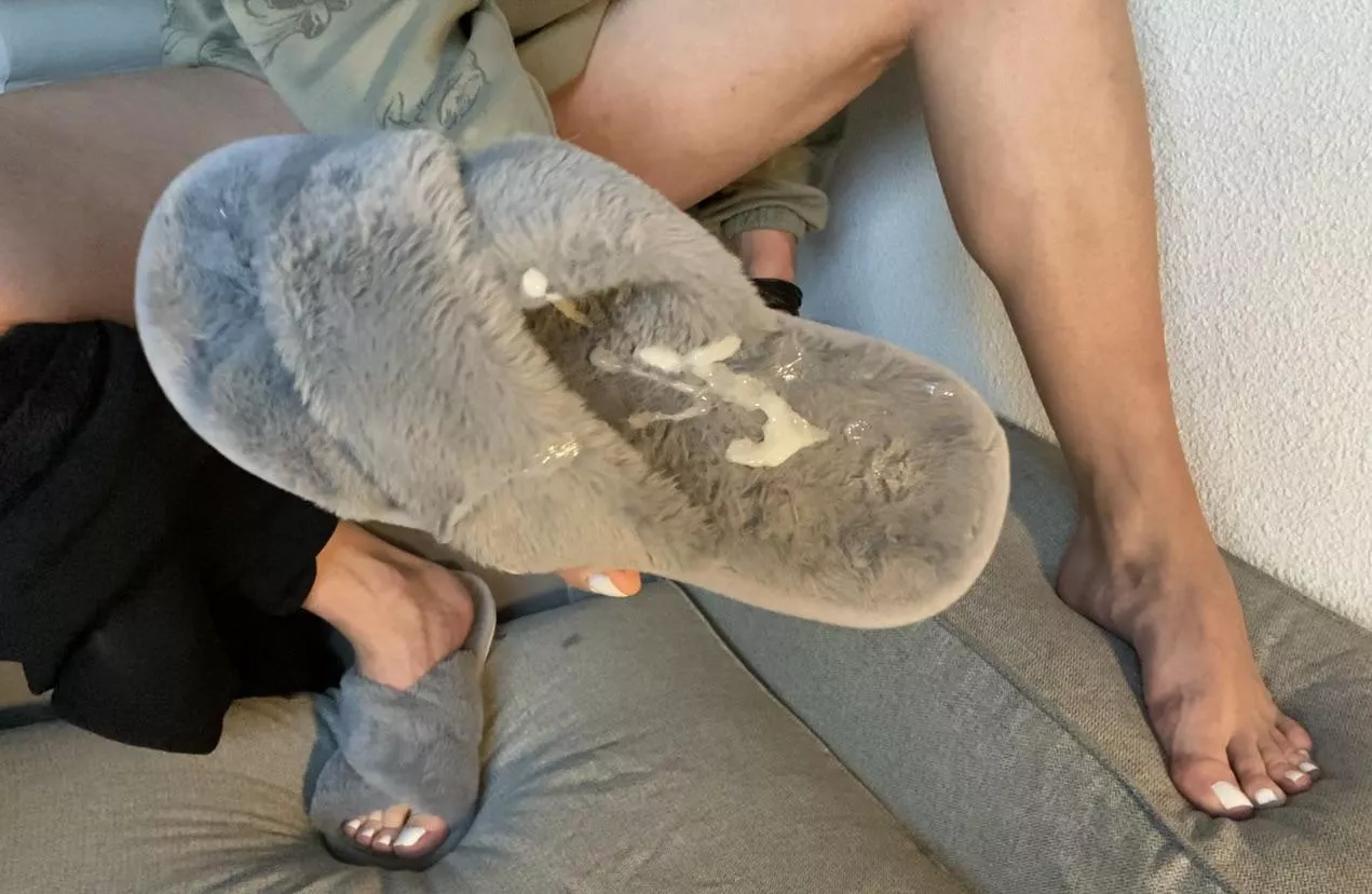 I know what you’re wondering and yes I did wear them around after 😘 posted by AoifeCD95